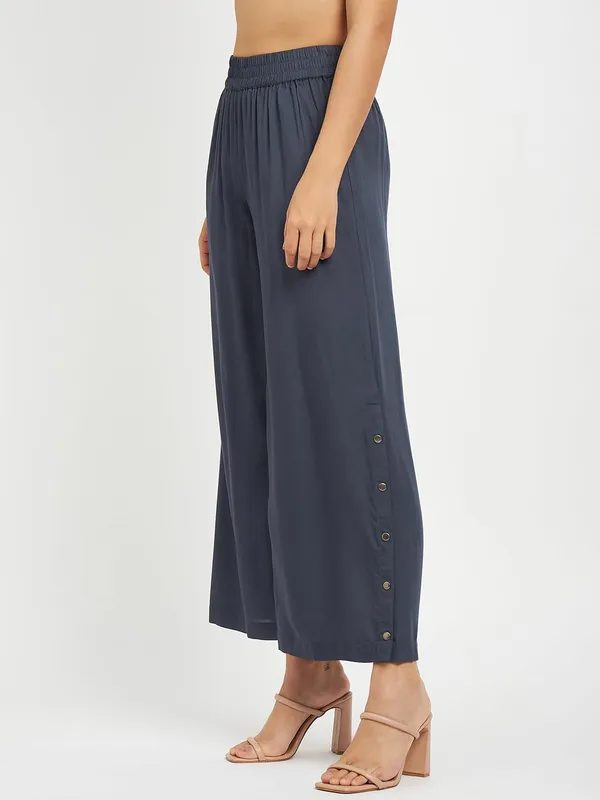 Grey_Rayon_Solid_Palazzos