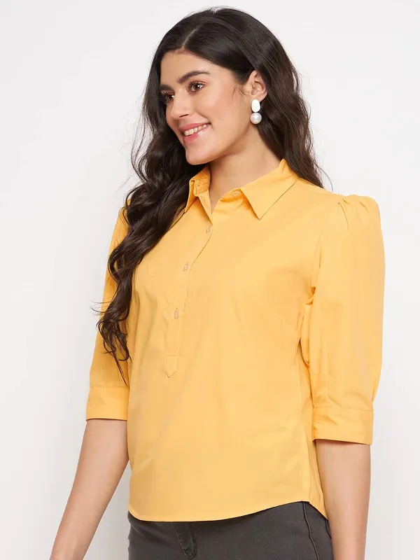 BRINNS_Solid_Opaque_Casual_Shirt_with_Puff_Sleeves_and_Curved_Hem_-_Fashionable_and_Comfortable_for_Women's_Everyday_Wear