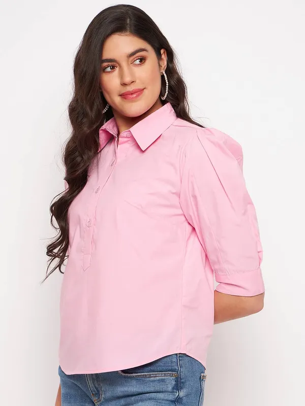 BRINNS_Solid_Opaque_Casual_Shirt_with_Puff_Sleeves_and_Curved_Hem_-_Fashionable_and_Comfortable_for_Women's_Everyday_Wear