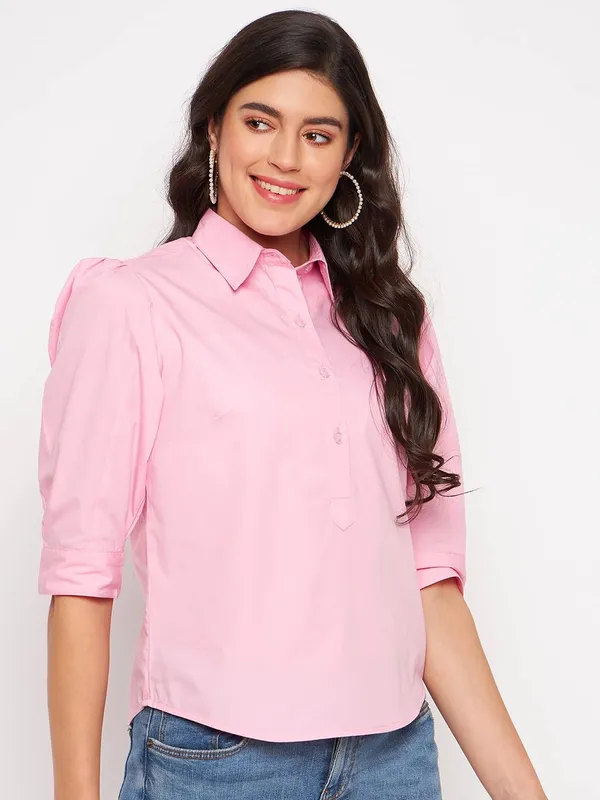 BRINNS_Solid_Opaque_Casual_Shirt_with_Puff_Sleeves_and_Curved_Hem_-_Fashionable_and_Comfortable_for_Women's_Everyday_Wear