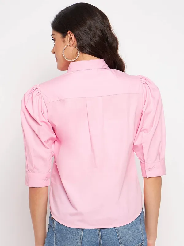 BRINNS_Solid_Opaque_Casual_Shirt_with_Puff_Sleeves_and_Curved_Hem_-_Fashionable_and_Comfortable_for_Women's_Everyday_Wear
