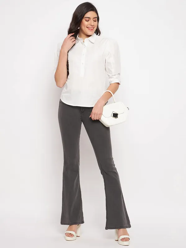 BRINNS_Solid_Opaque_Casual_Shirt_with_Puff_Sleeves_and_Curved_Hem_-_Fashionable_and_Comfortable_for_Women's_Everyday_Wear