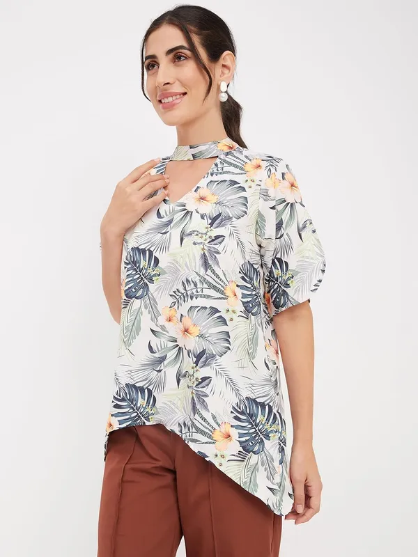 BRINNS_Printed_Choker_Neck_Top