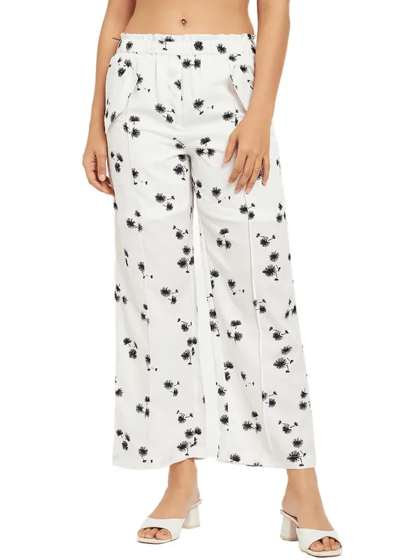 BRINNS_Women_Relaxed_Straight_Leg_Straight_Fit_Pleated_Parallel_Trousers