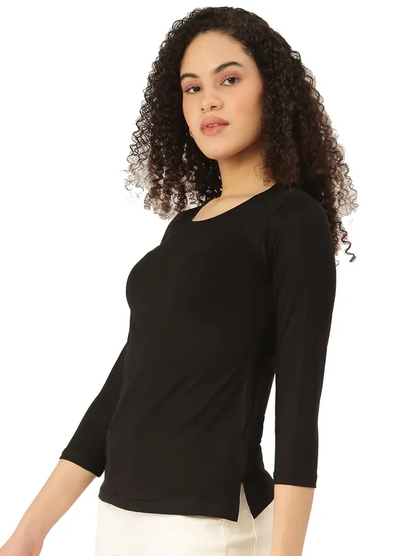BRINNS_Women_Black_T-Shirt