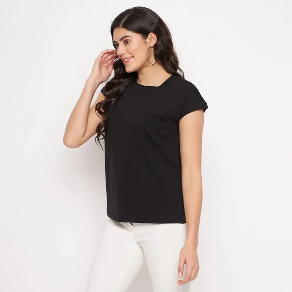 Classic_Round_Neck_Raglan_Sleeves_T-Shirt_in_Solid_Colors,_Regular_Length_and_Comfortable_Fit