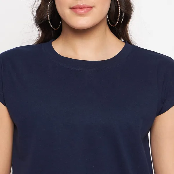 Classic_Round_Neck_Raglan_Sleeves_T-Shirt_in_Solid_Colors,_Regular_Length_and_Comfortable_Fit
