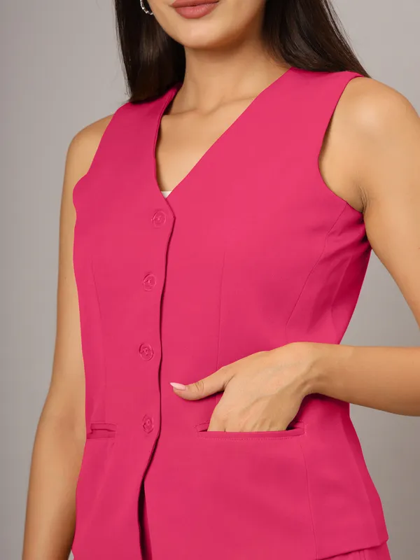 V-Neck__mal_Waistcoat