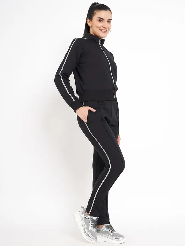 Black_Cotton_Blend_Fleece_Tracksuits_For_Women