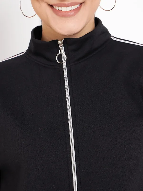 Black_Cotton_Blend_Fleece_Tracksuits_For_Women