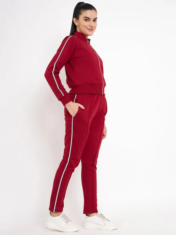 Maroon_Cotton_Blend_Fleece_Tracksuits_For_Women