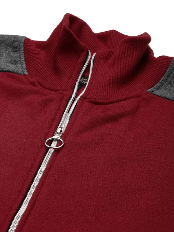 BRINNS_Women's_Solid_Sweatshirt
