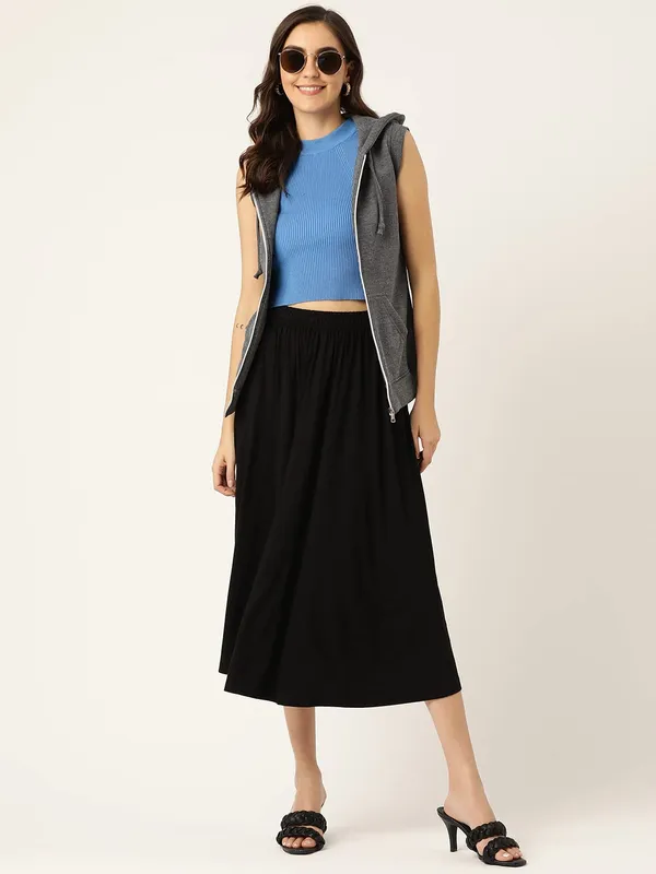 Hooded_Sleeveless_Sweat-shirt