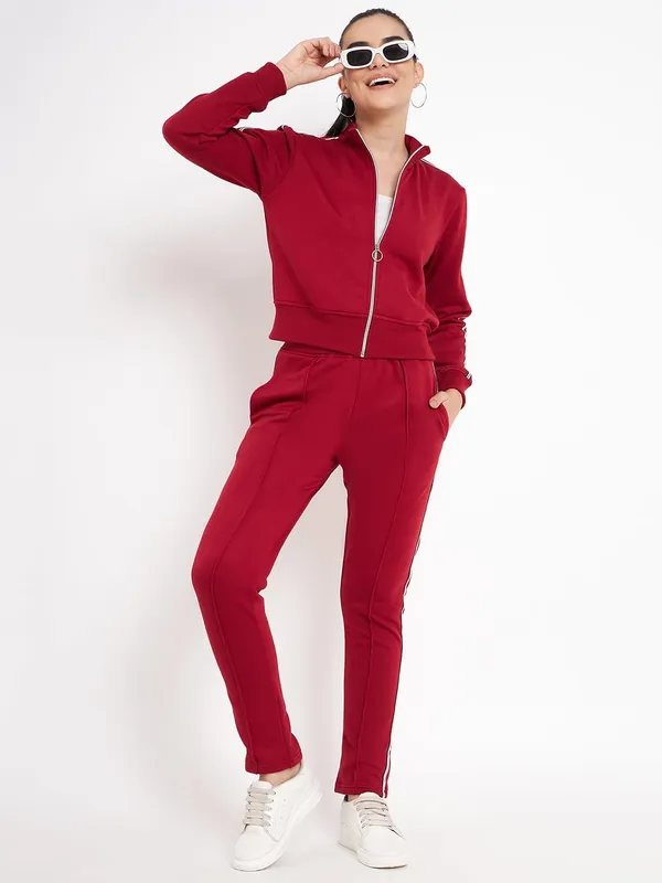 Maroon_Cotton_Blend_Fleece_Jackets_For_Women