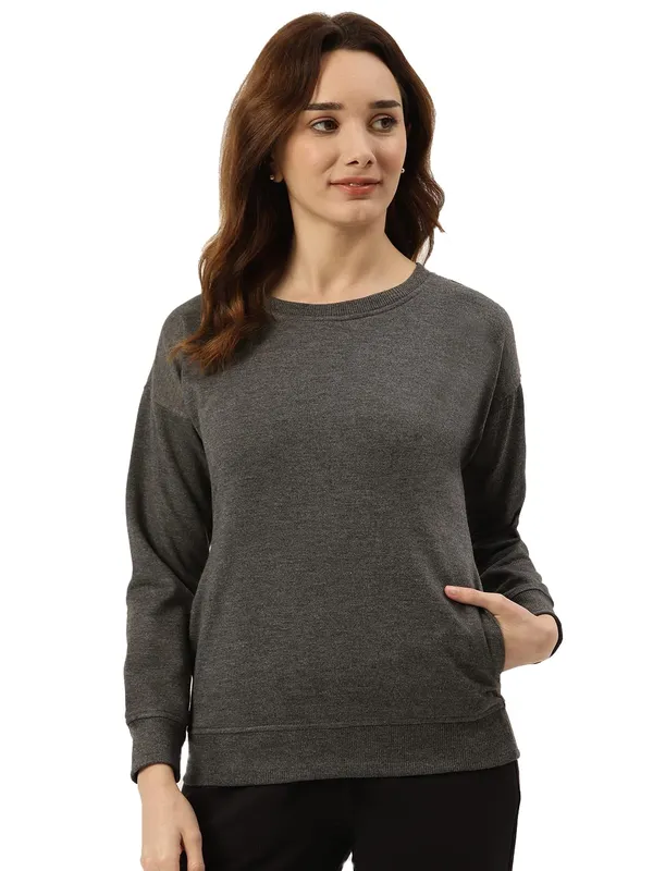 BRINNS_Women's_Fleece_Regular_Sweatshirt