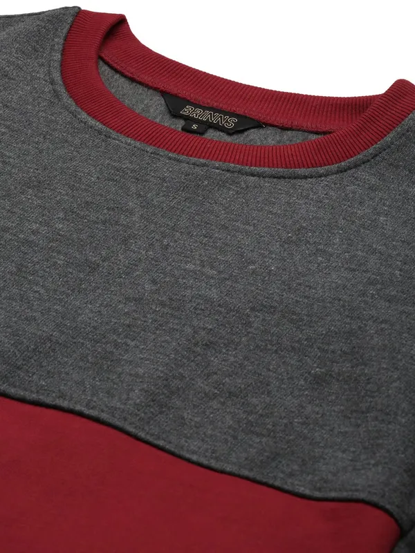 BRINNS_Women's_Blocked_Sweatshirt