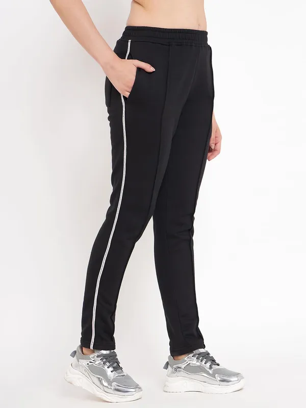 Black_Cotton_Blend_Fleece_Track_Pants_For_Women