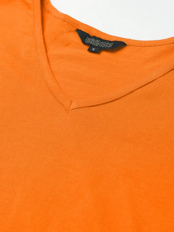 BRINNS_Women_Solid_V-Neck_Cotton_T-shirt