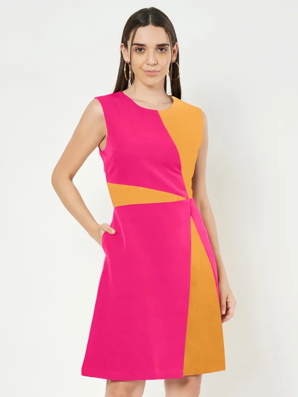 BRINNS_Women_Colourblocked_A-Line_Dress