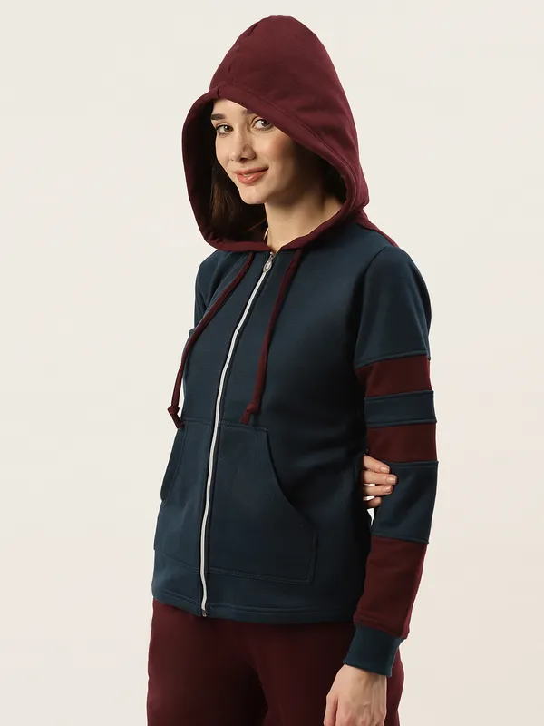 BRINNS_Women_Teal_Blue_&_Burgundy_Striped_Fleece_Hooded_Sweatshirt