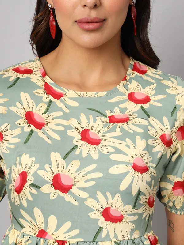 Multi_Print_Polyester_Print_Dresses
