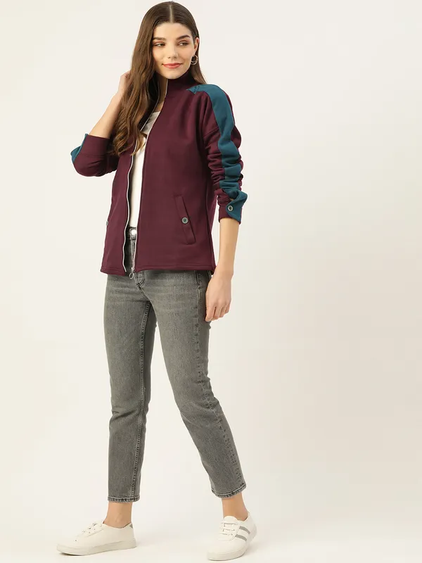 BRINNS_Women_Maroon_Solid_Sweatshirt