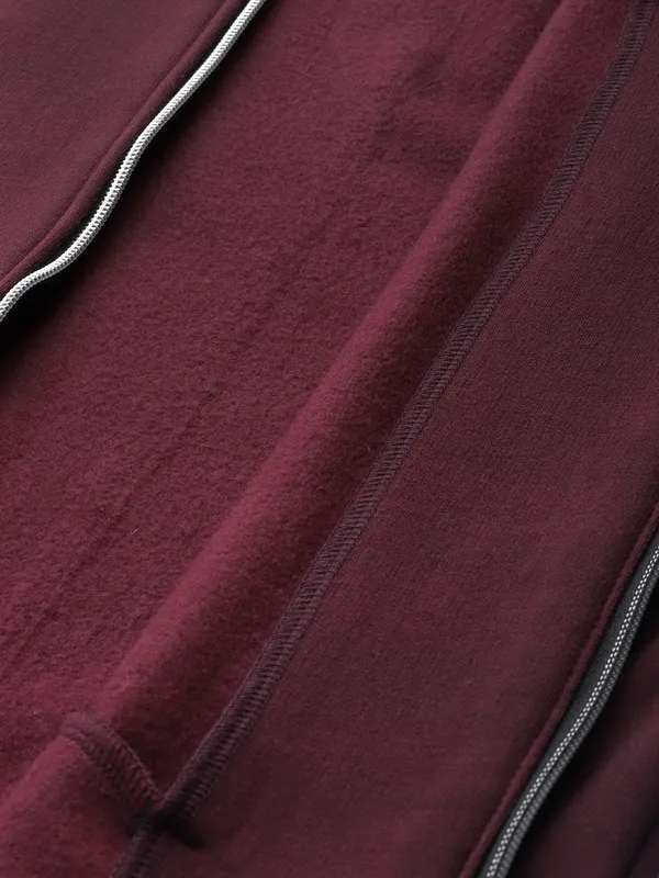 BRINNS_Women_Maroon_Solid_Sweatshirt