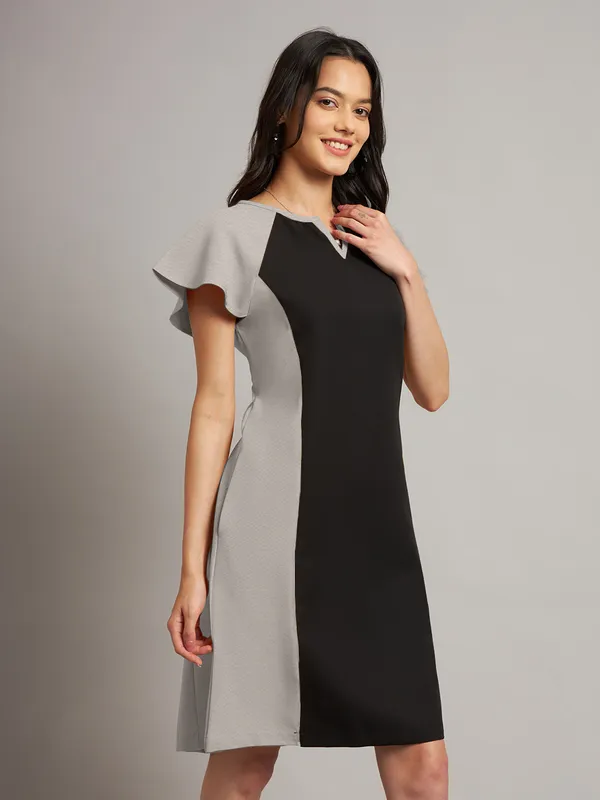 BRINNS_Women_Pure_Cotton_Colourblocked_Sheath_Dress