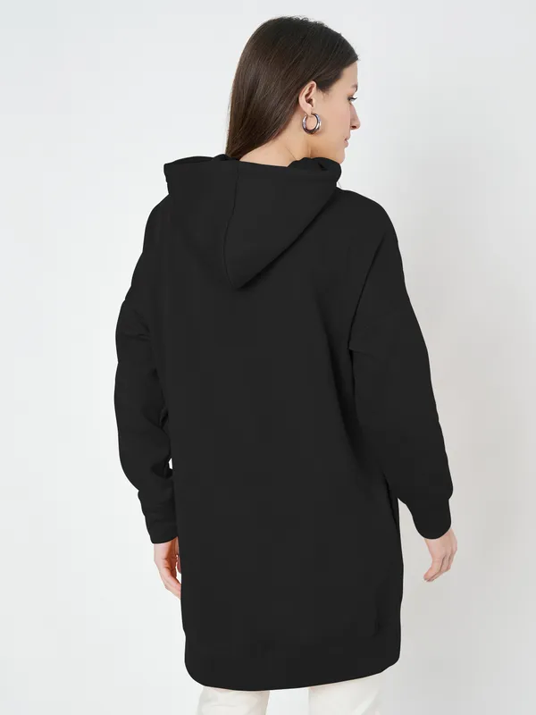 Hooded_Sweat-shirt