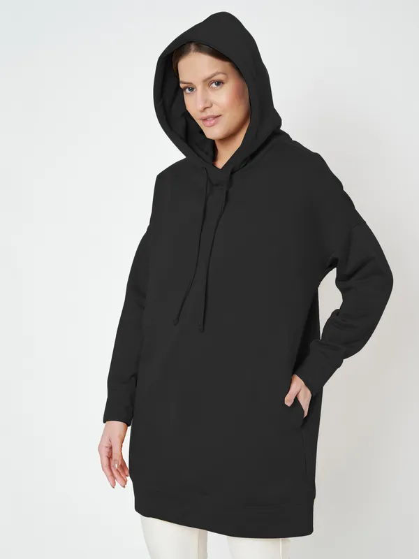 Hooded_Sweat-shirt