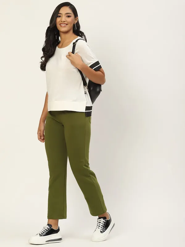 BRINNS_Women_Solid_Color_Pure_Cotton_Regular_Fit_Trousers