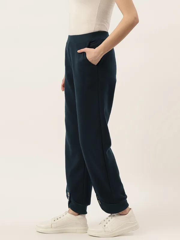 BRINNS_Women_Black_Relaxed_Trousers