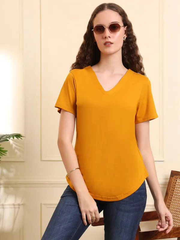 BRINNS_Women_Tshirt