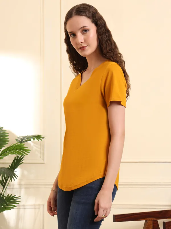 BRINNS_Women_Tshirt