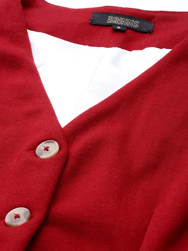 Plus_Size_V_Neck_Slim-Fit_Waistcoat