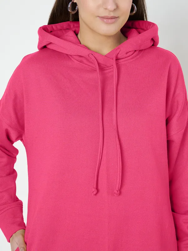 Hooded_Sweat-shirt