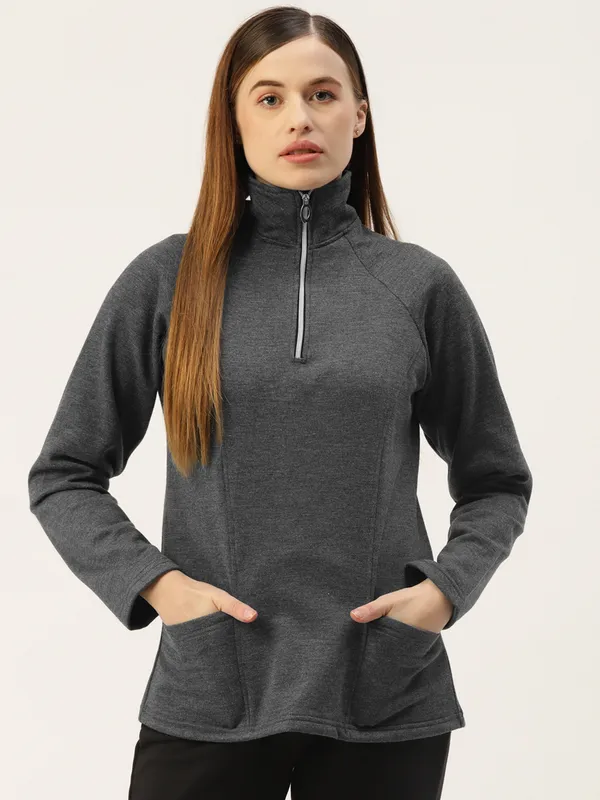 BRINNS_Women_winters_Sweatshirt