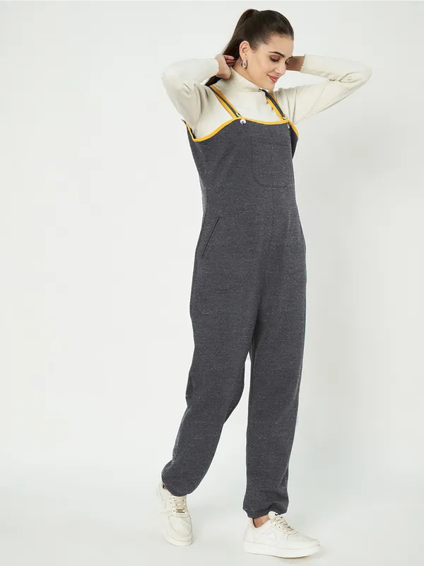 Shoulder_Straps_Dungarees