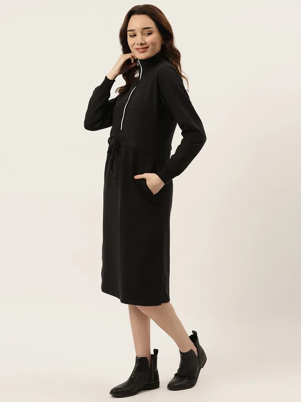 BRINNS_Women_Colourblocked_A-Line_Dress