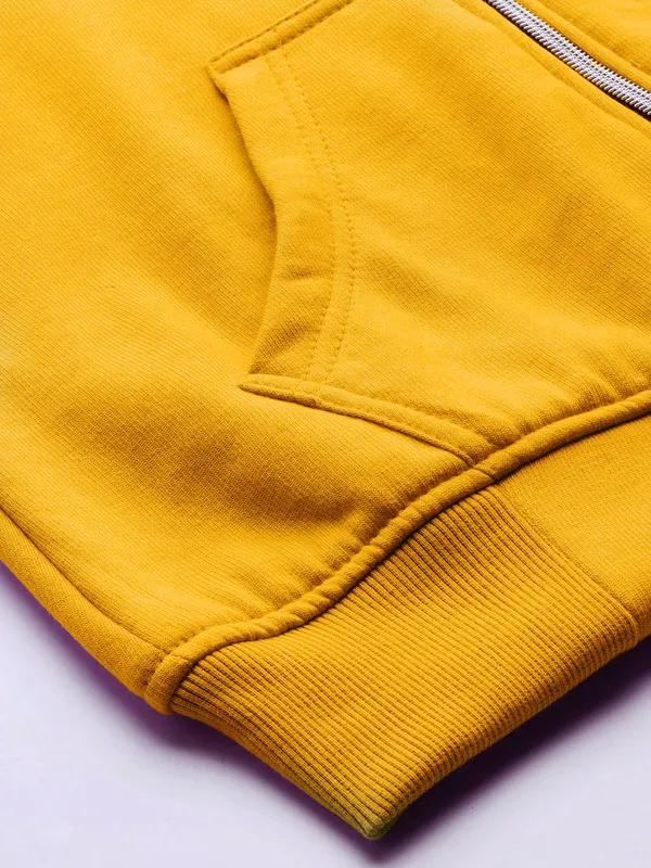 Hooded_Sleeveless_Sweat-shirt