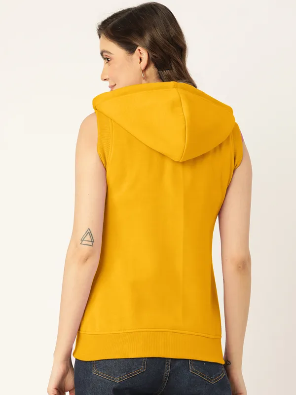 Hooded_Sleeveless_Sweat-shirt