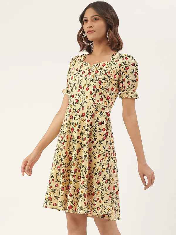 Beige_Polyester_Print_Dresses_For_Women