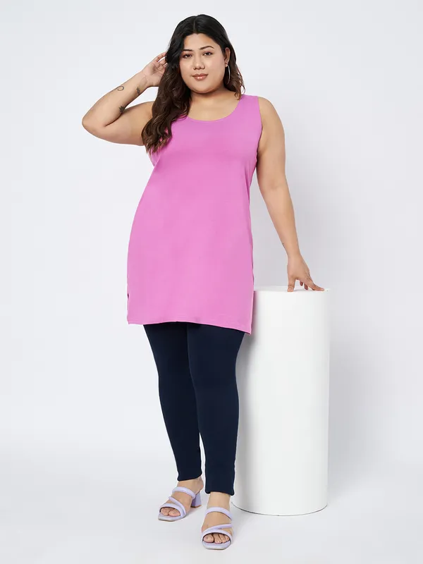 BRINNS_Cotton_Round_Neck_Longline_Side_Slits_Slip