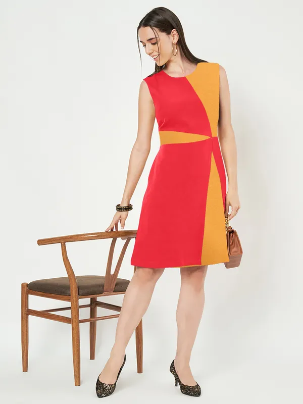 BRINNS_Women_Colourblocked_A-Line_Dress