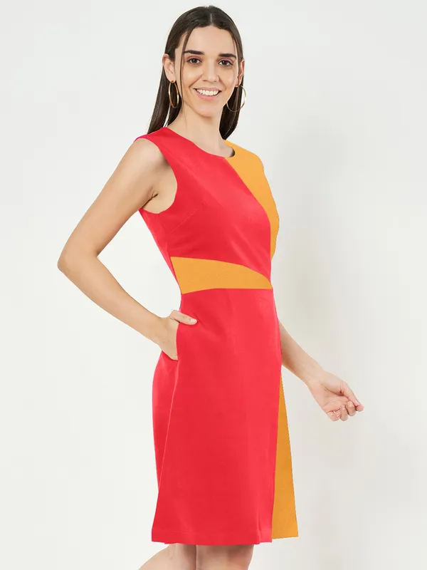 BRINNS_Women_Colourblocked_A-Line_Dress