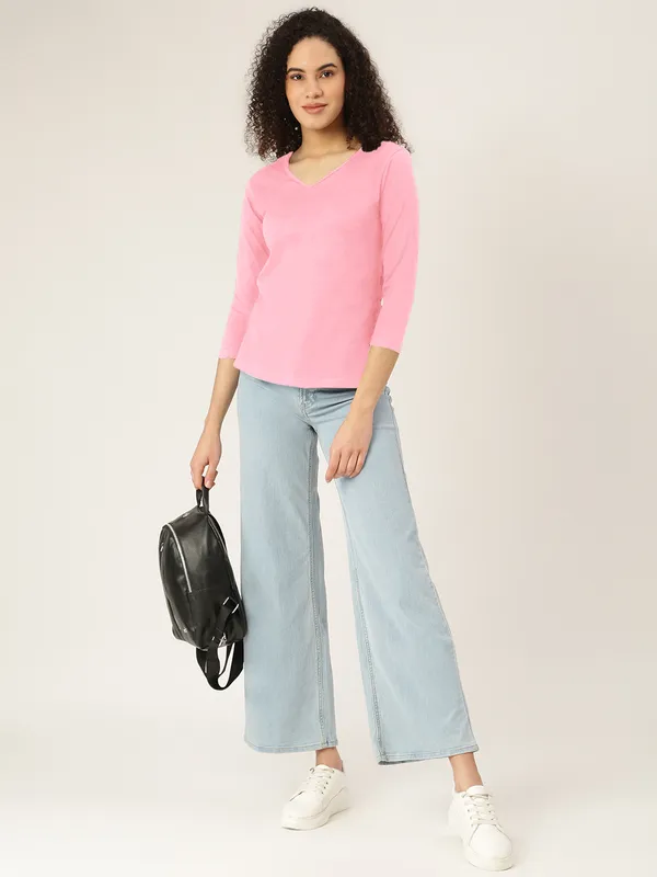 BRINNS_Women_Solid_V-Neck_Cotton_T-shirt