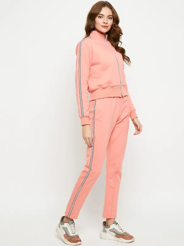 BRINNS_Mock_Collar_Mid-Rise_Tracksuits