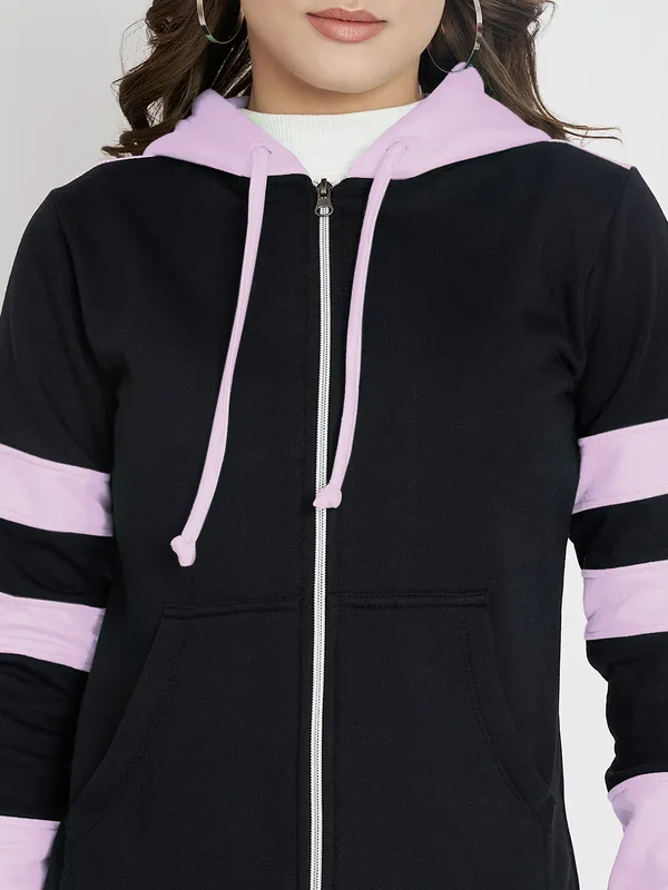 BRINNS_Women_Teal_Blue_&_Burgundy_Striped_Fleece_Hooded_Sweatshirt