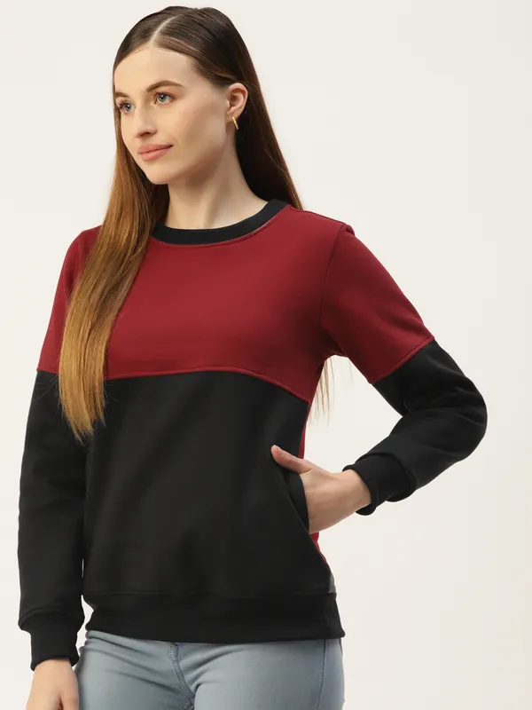 BRINNS_Women_Colourblocked_Fleece_Sweatshirt