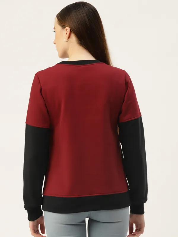 BRINNS_Women_Colourblocked_Fleece_Sweatshirt